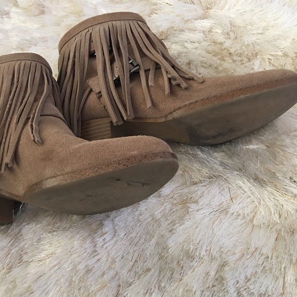 BCBGeneration Fringe Suede Cowboy Ankle Boots 7 - Picture 5 of 8